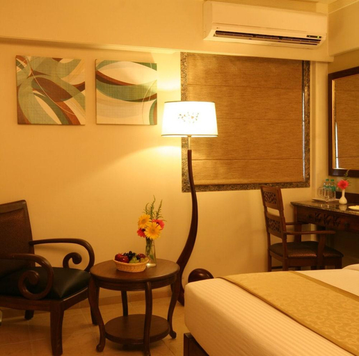 Bedroom, The Maharaja Business Hotel, Mumbai Suburban