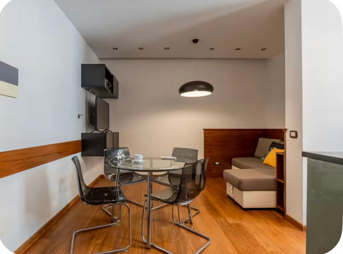 Dining 3, Keys of the Vatican by A Picture of Rome, Roma