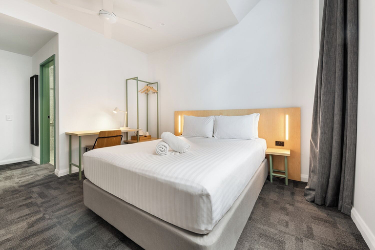 Bedroom 3, YHA Adelaide Central, Adelaide