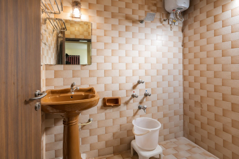 Bathroom 4, Hotel Hospice Near Surat Railway Station, Surat
