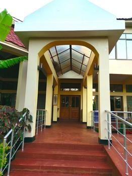 Others 3, Green Hills Lodge, Karatu