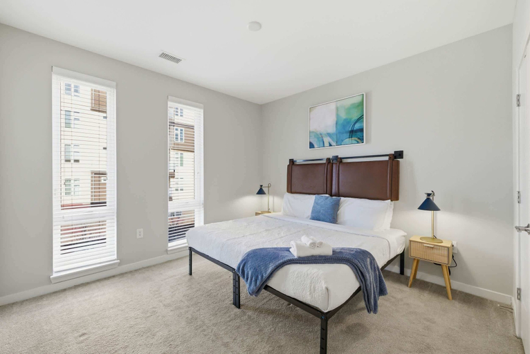Bedroom 3, CozySuites at Artistry Indy, Marion