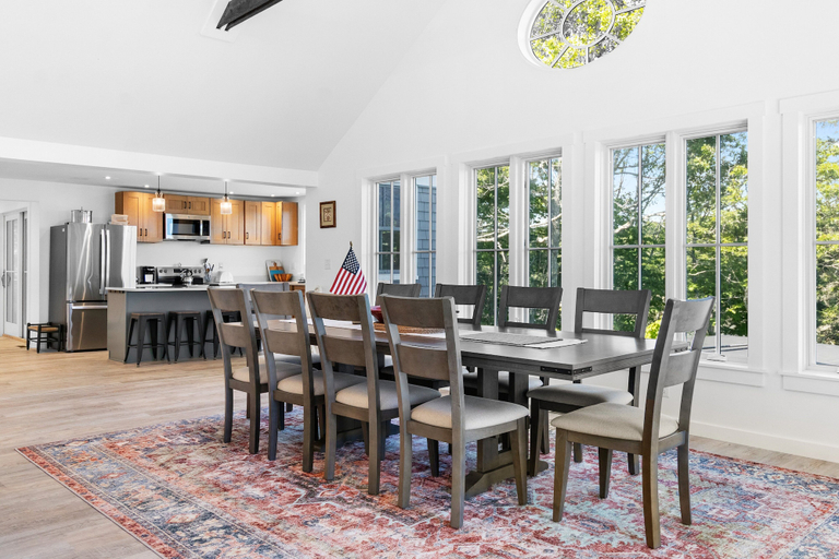 Dining 3, Gorgeous Oceanfront Home With Hot Tub, Modern Remodel, and Stunning Views, Lincoln