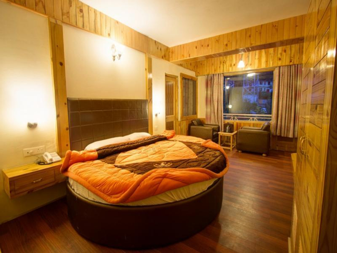 Bedroom 2, Apple Paradise Manali Hotel, Kullu
