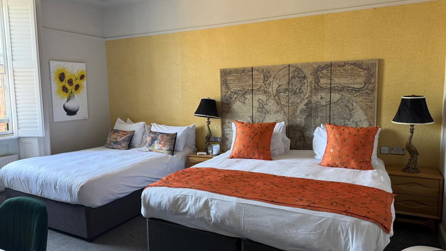 Bedroom, The Christopher Hotel, Slough