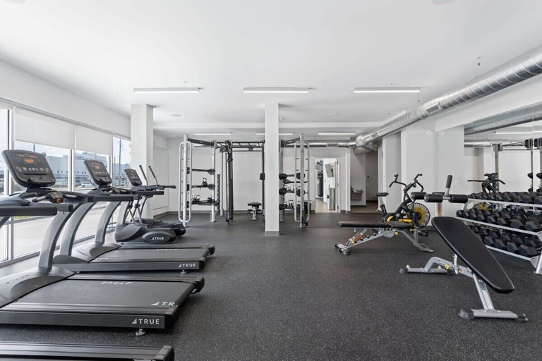 Gym 3, CozySuites at East Washington, Marion