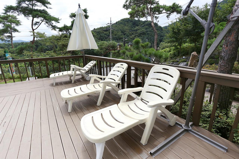 Others 3, Gapyeong Seorak Sky Hotel, Gapyeong