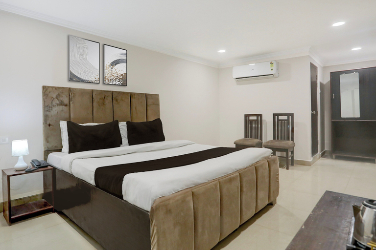 Room 4, Super OYO Collection O Civil Lines, Kaushambi