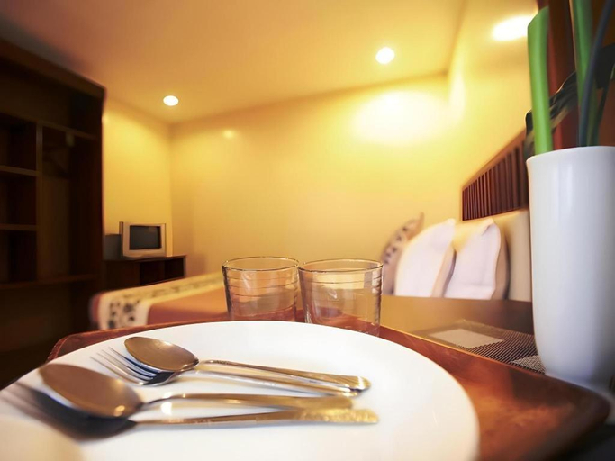 Food & Drinks 5, Naga Land Hotel, Naga City