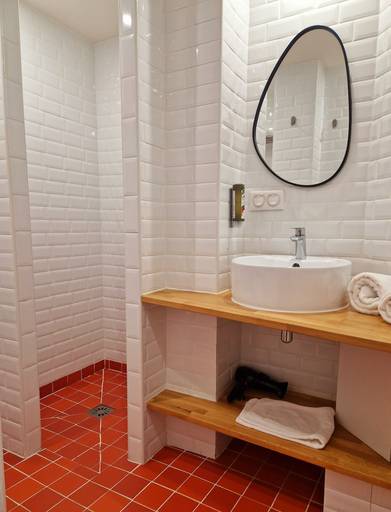 Bathroom 5, Hôtel Les Lauriers, Var