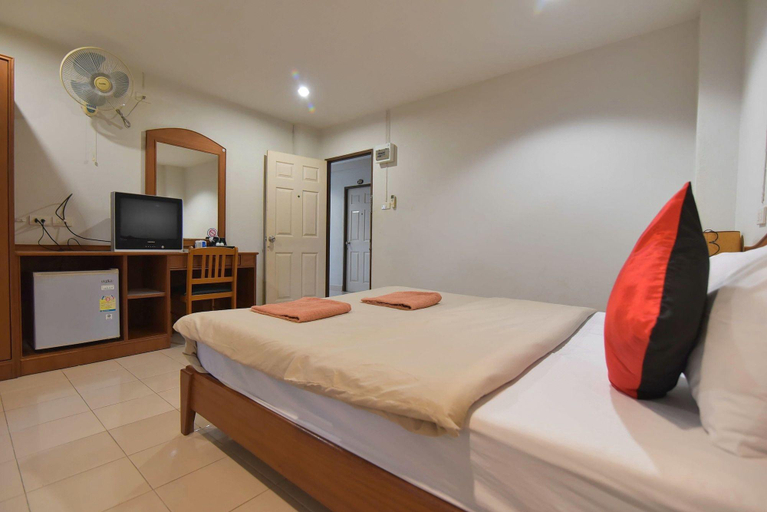 Bedroom 2, Kyo-Ngean Mansion II, Mueang Krabi