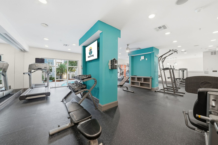 Room 3, Modern 2BR w Pool Pet-friendly Unit 24, Hillsborough