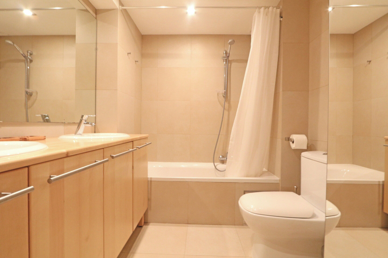 Bathroom 5, Sea View Apartment in the Heart of Zoute, West-Vlaanderen
