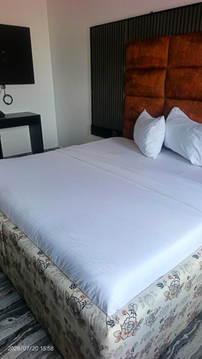 4, ERATON HOTEL, Uvwie