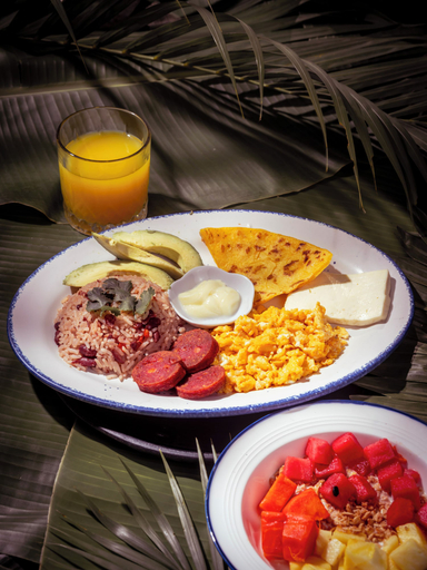 Food & Drinks 4, Bohemian Luxury Bungalows, Santa Cruz