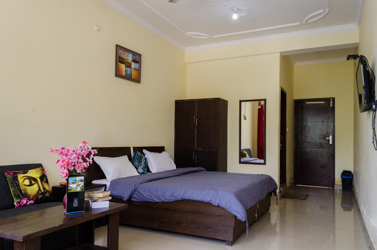 Bedroom 2, Hotel Backpackers Inn, Kangra