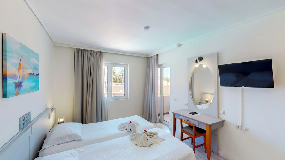 Bedroom 3, Chrispy Beach Resort, Crete