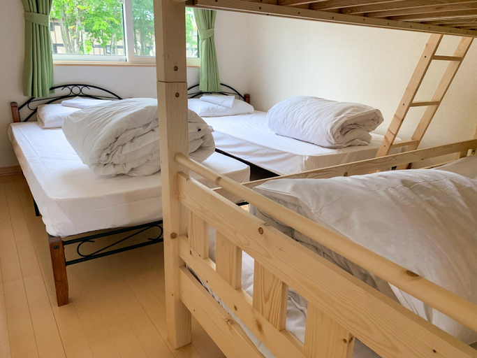 Bedroom 2, Trailside Apartments Niseko, Kutchan