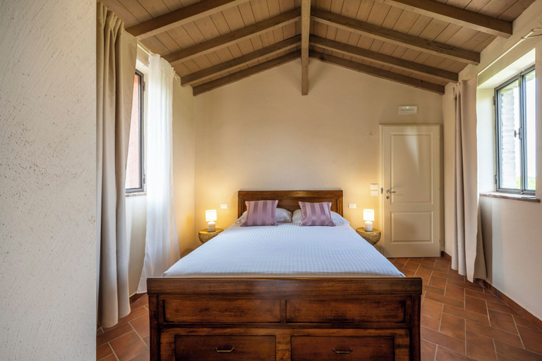 Bedroom 4, Corte Baruzzo Relais, Mantua