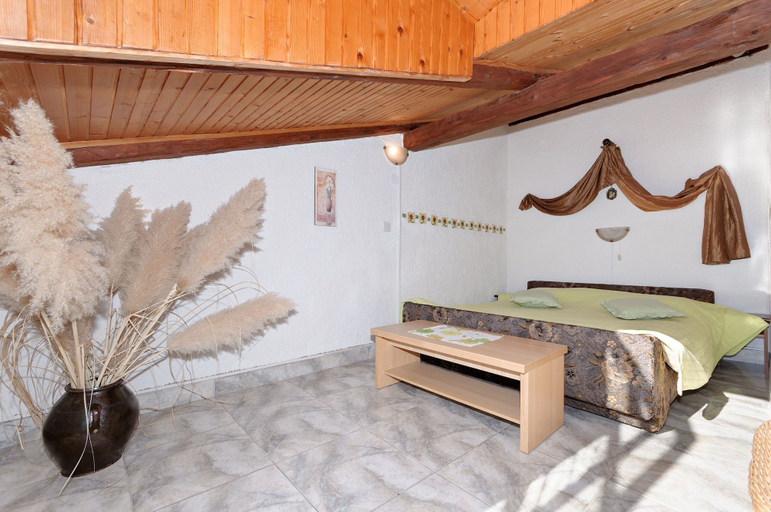 Room 3, Apartments and Room Gulic, Lopar/Supetarska Draga