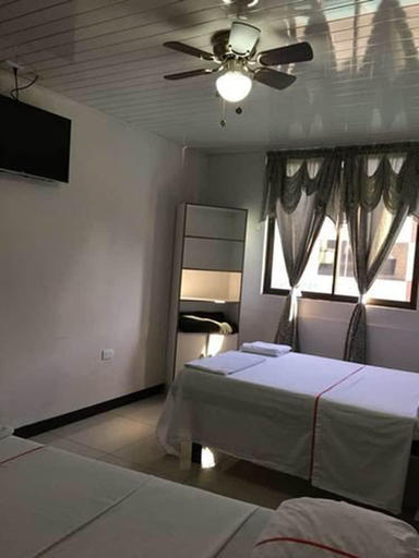 Bedroom 2, Hotel Casanova, San José
