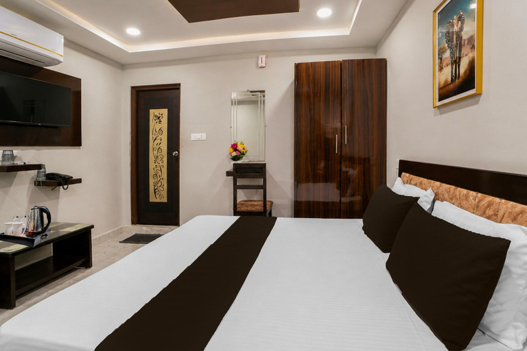 Room 2, Deluxe Room csn Grand Luxury Rooms, Nellore