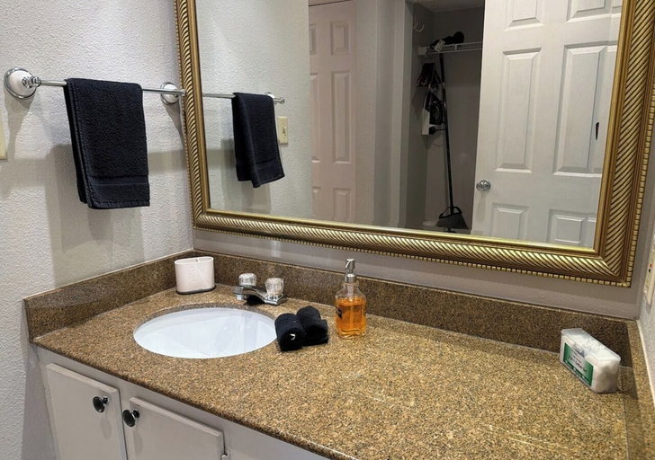 Bathroom 4, Lyrios Vacation Rentals - The Palms, Osceola