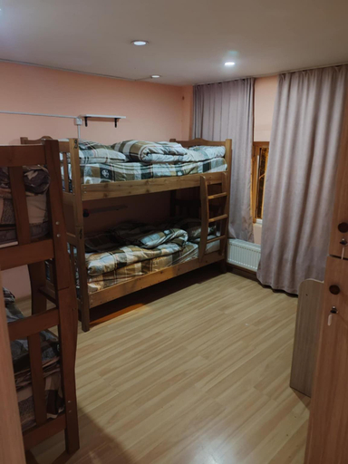 Food & Drinks, Tbili C hostel, Tbilisi