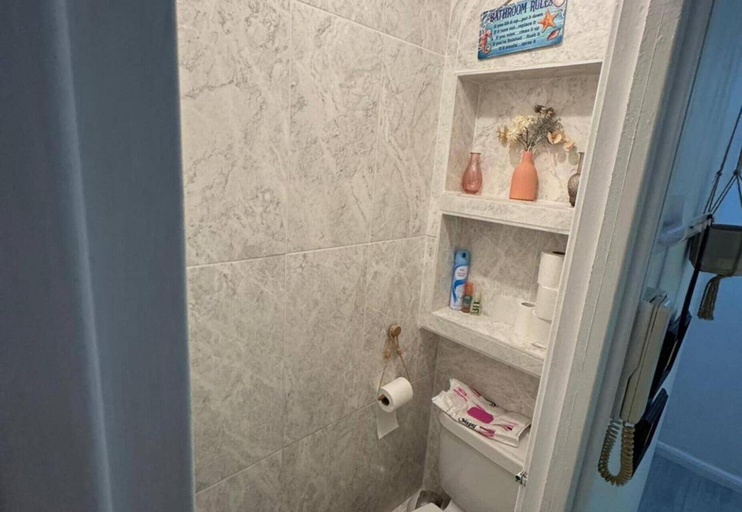 Bathroom 5, London two Bedroom Apartment, London