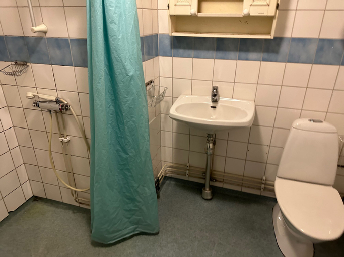 Bathroom 5, Apartment in Skarholmen, Stockholm 206, Stockholm
