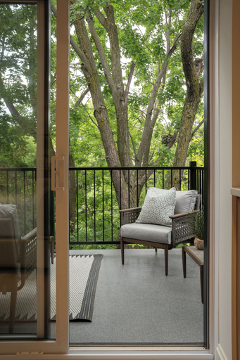 Interior 2, Manoir Émery, Montréal