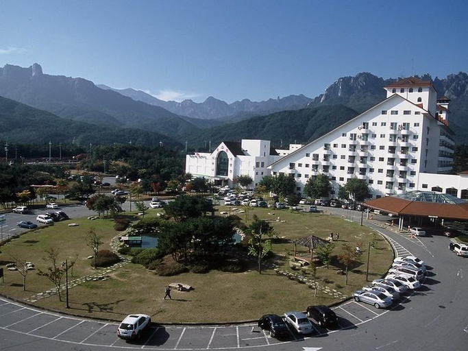 Exterior & Views 1, Il Sung Seorak Resort, Goseong