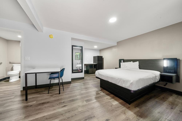 Bedroom 2, Southern Suites Carrollton, Carroll