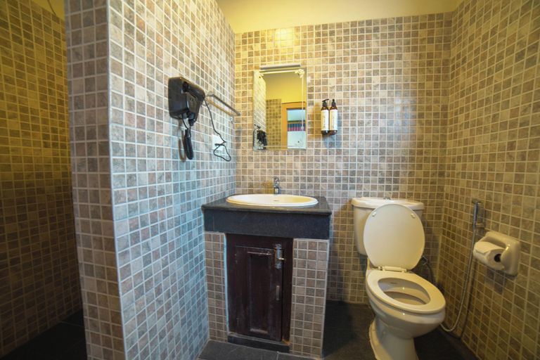Bathroom 3, Treenz Lite Paro, Wangchang