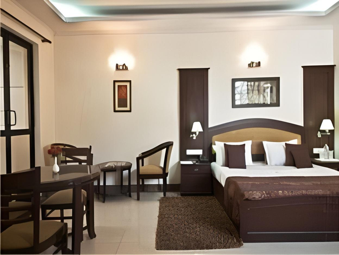 Bedroom 2, Hotel Excellent New Delhi, Delhi
