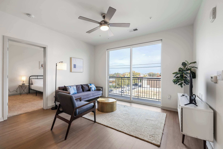 Others 5, CozySuites at Nulu, Jefferson