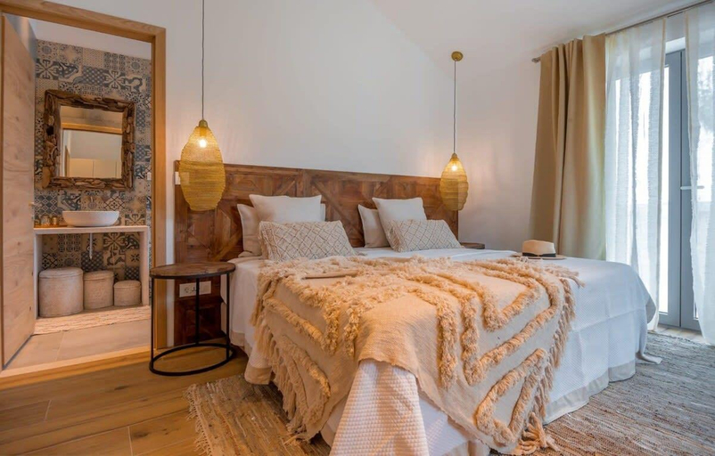 Bedroom 3, Seaside Getaway Villa With Unbelievable View, Selca