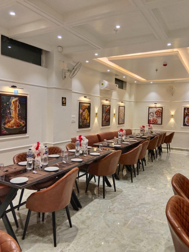 Food & Drinks 4, Hotel Gharana Green's, Gaya