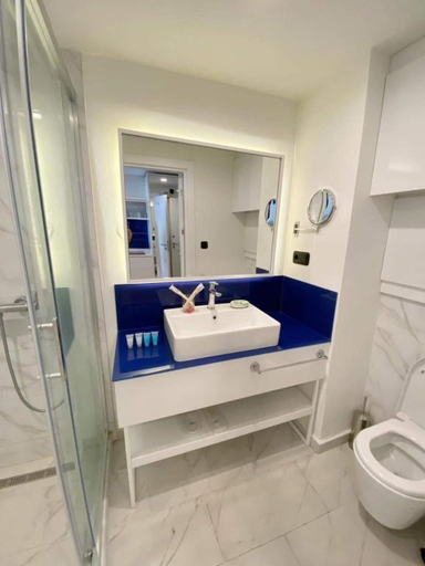Bathroom 3, ORBI CITY Premium Class Rooms, Batumi