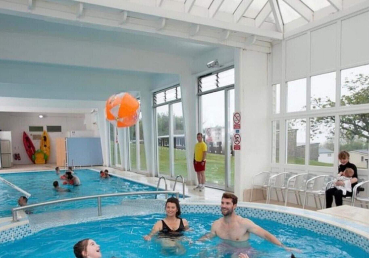 Pool, Seaside Cabin Retreat in Bideford, Devon