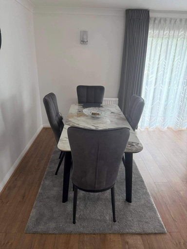 Dining, Apartment Sleeps 6 With Parking, London
