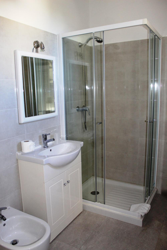 Bathroom 3, Clube Alvorferias, Portimão