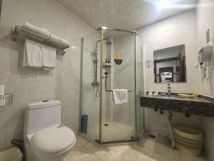 Bathroom, GreenTree Inn Beijing Daxing District Yufa Town New Airport Express Hotel, Beijing