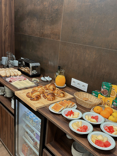 Breakfast meal, El Balcón de Potes, Cantabria