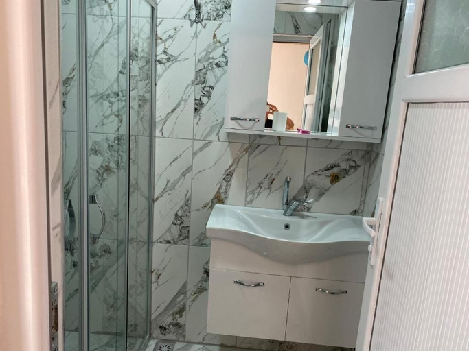 Bathroom 5, Harun Mila Pension, Kemer