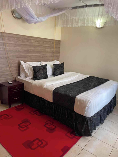 Room 3, Izera Suites, Kampala