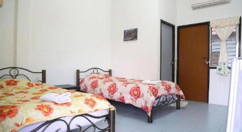Bedroom 2, palmhouse, Muang Mae Hong Son