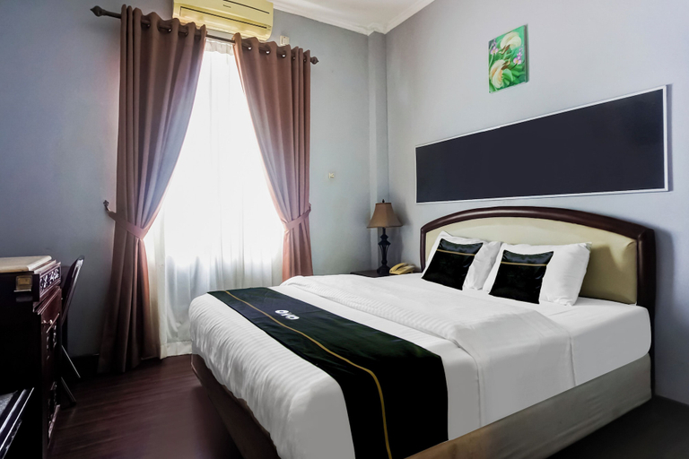 Room 5, Townhouse Oak Syariah Hotel Binjai, Binjai