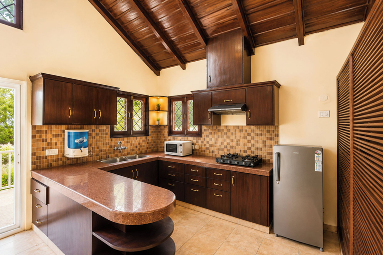 Private kitchen 3, Karinya Villas Scenic Hill View & Garden, Nainital