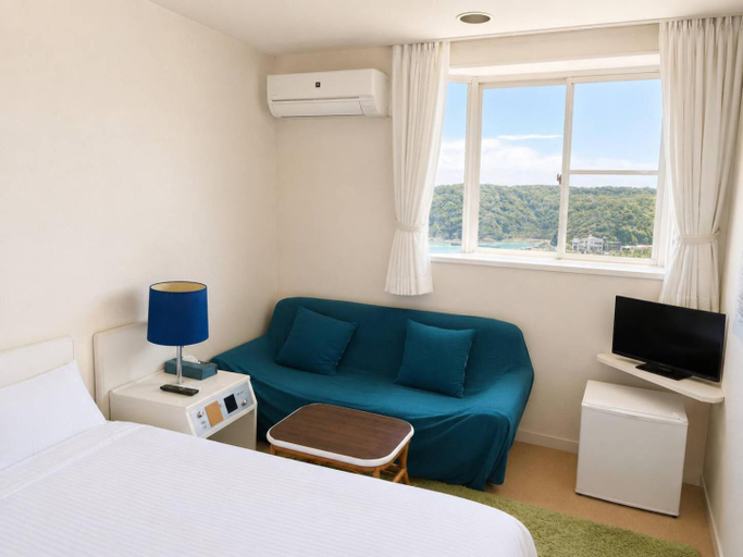 Bedroom 3, Hotel Cliffside, Shimoda